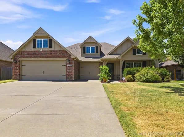 10586 N 121st East Ave, Owasso, OK 74055