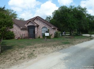 1110 Church View Dr, Saint Hedwig, TX 78152
