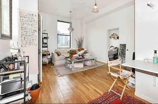 Rented by J Misrahi Realty Corp | media 17