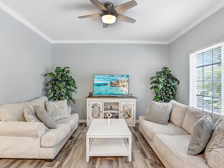 9838 W Park Village Dr #9838 — Photo 13