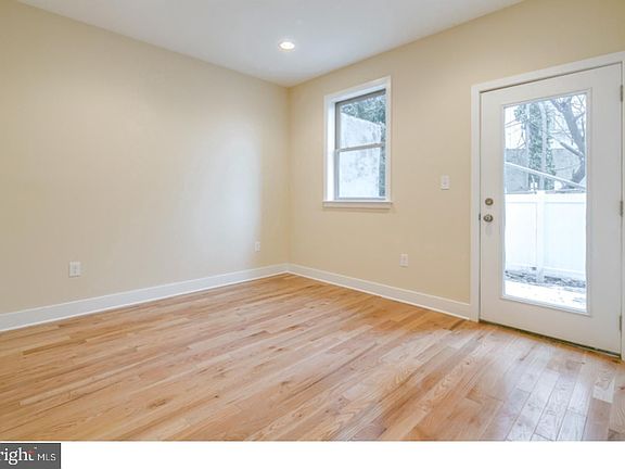4th image of 2546 Grays Ferry Ave #1
