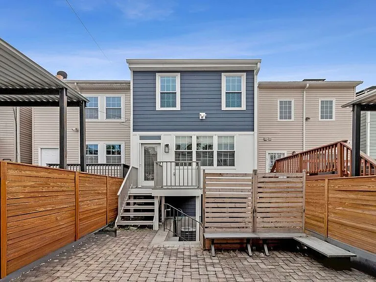 919 Decatur St NW — Photo 59