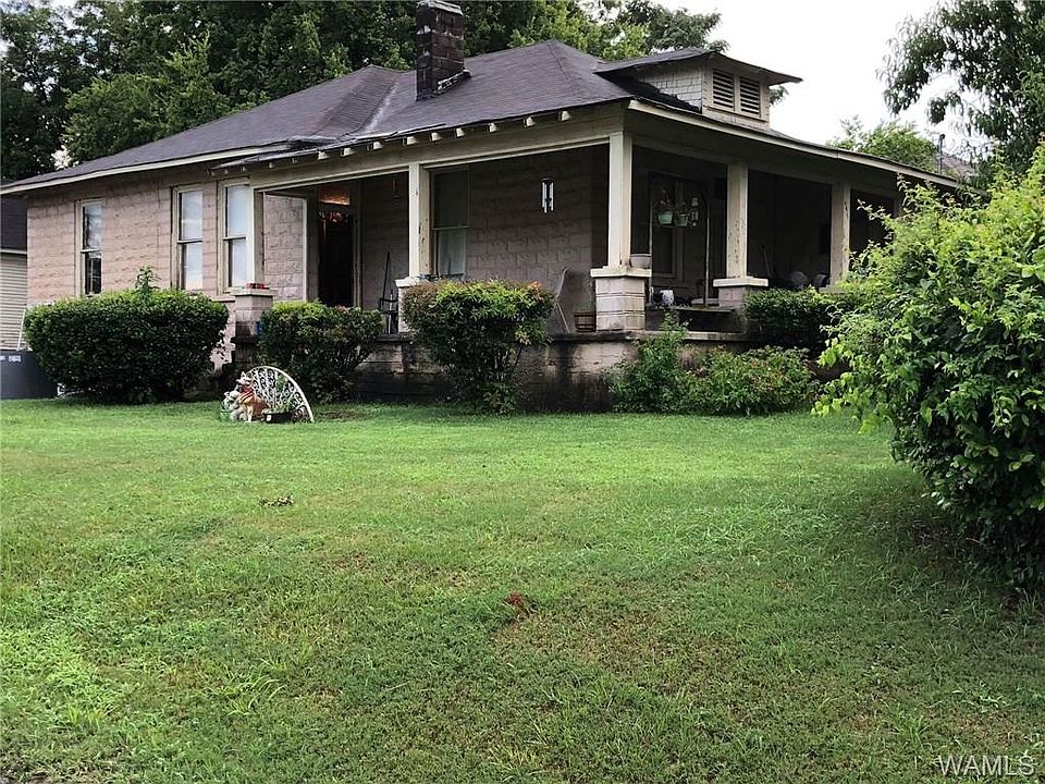 1st image of 3107 7th St