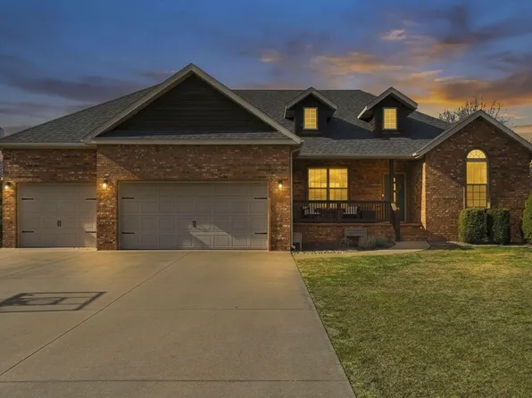 1539 S Elm Road, Marshfield, MO 65706