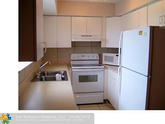 2nd image of 2566 Coral Springs Dr #2566