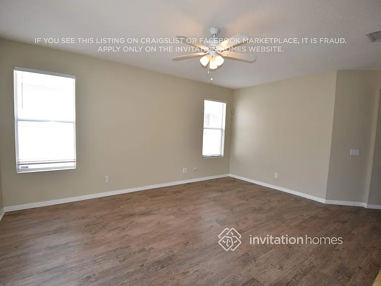 8607 Sandy Plains Dr — Photo 2