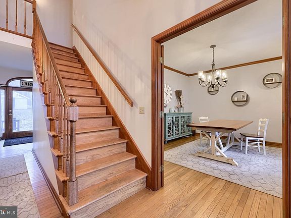 5th image of 180 Springvale Rd