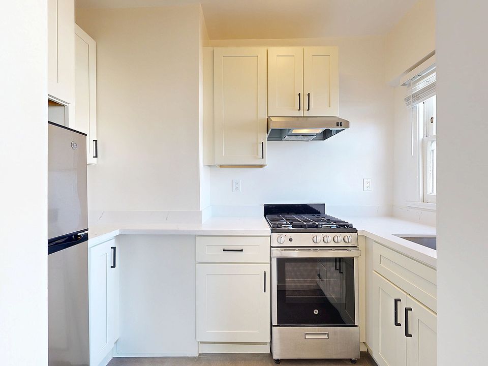 1st image of 931 Ofarrell St #34