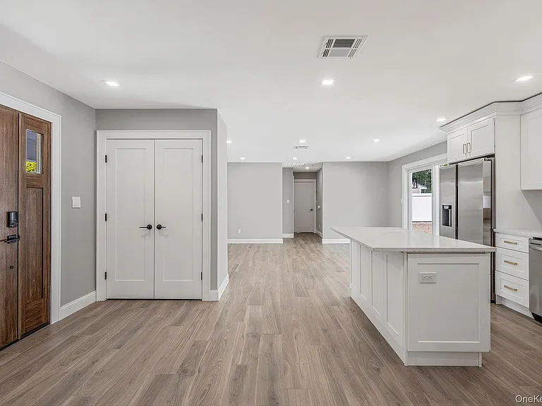 1335 Stony Brook Rd — Photo 13