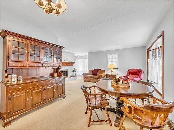 3rd image of 8000 Corona Ave