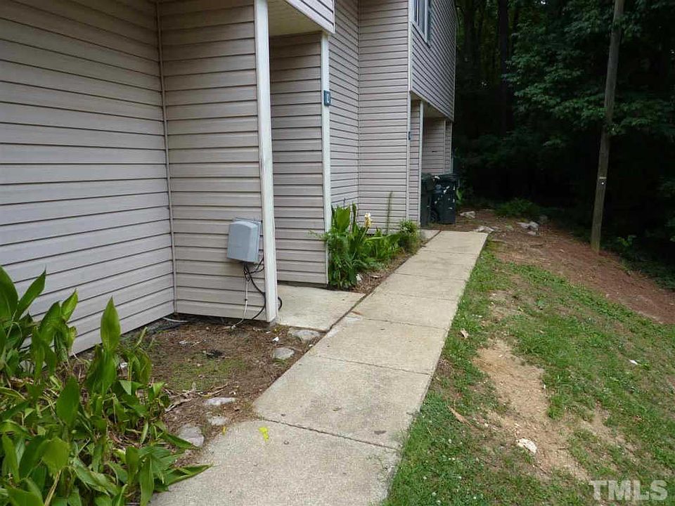 2nd image of 4713 Walden Pond Dr APT D