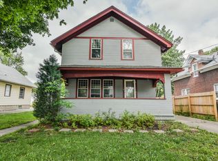 609 Jackson St, Aurora, IL 60505