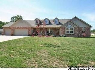 2160 Steinkoenig School Rd, Highland, IL 62249