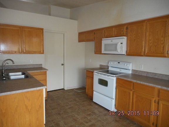 2nd image of 4497 S Boxwood Ave
