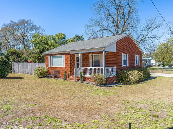 307 5th Street, Hamlet, NC 28345