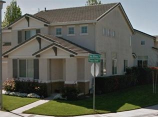 3241 Two Rivers Dr, Sacramento, CA 95833