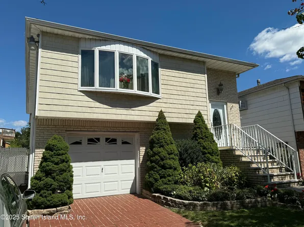 23 Sharon Ln, Staten Island, NY 10309