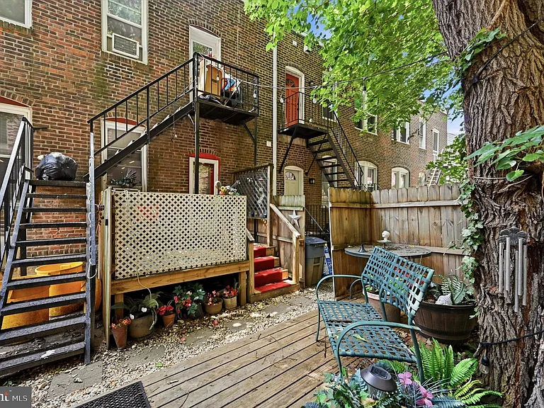 1 W Athens Ave #1/2-C — Photo 22