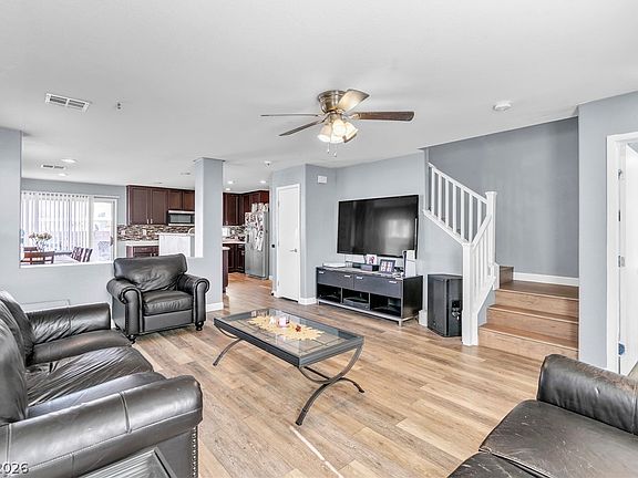 3rd image of 112 Trumphet Lilly Ave