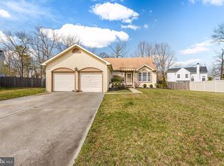 6 Patricks Mill Ct, Sicklerville, NJ 08081