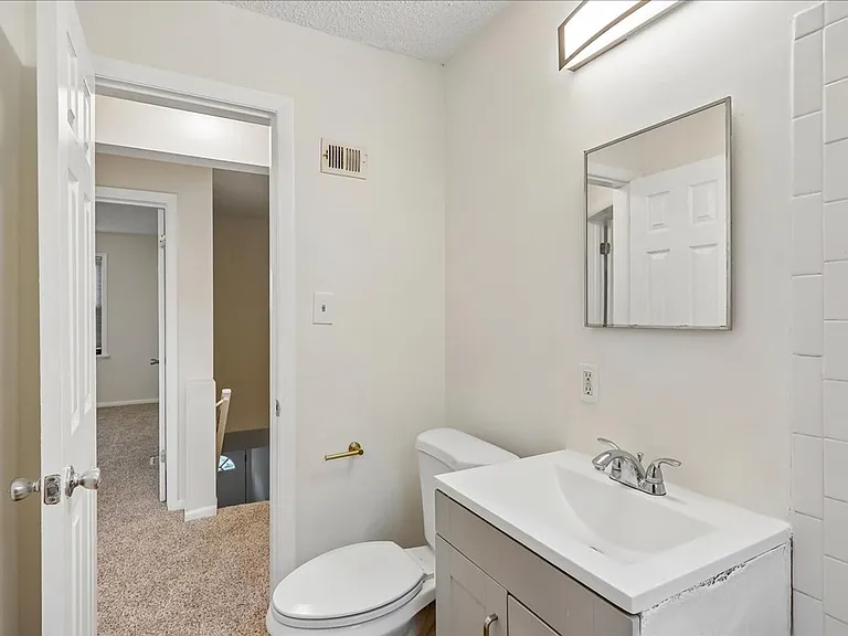 4958 Just St NE — Photo 15