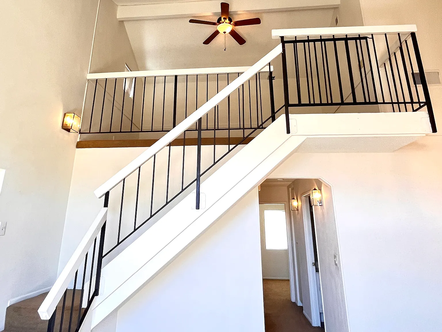 2 bed, 960 sqft, $2,395 — Photo 3