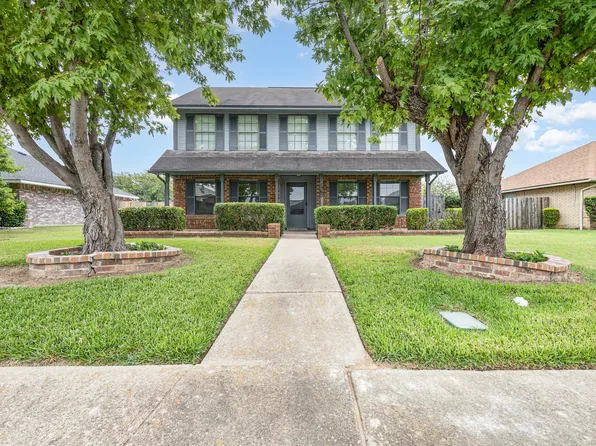 1362 Rosewood Ln, Lancaster, TX 75146