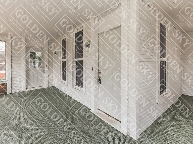 412 W Howard St #2 — Photo 2