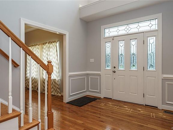 3rd image of 8970 Mann Dr