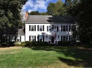6 Totoket Rd, Branford, CT 06405