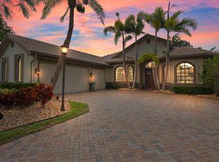 10344 Trianon Pl, Wellington, FL 33449