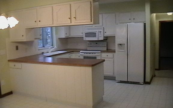 4th image of 17651 Brandywine Dr