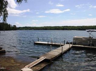 162 Blythewood Dr, Pittsfield, MA 01201