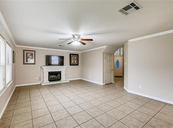 5th image of 1131 Tetbury Ln