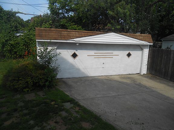 2nd image of 3688-90 West 136th Street