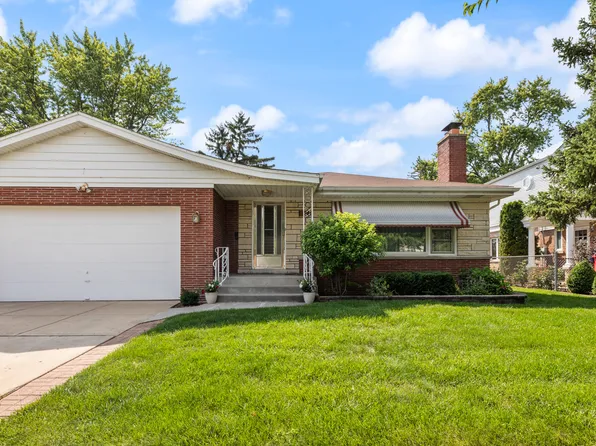 8144 N Merrill St, Niles, IL 60714