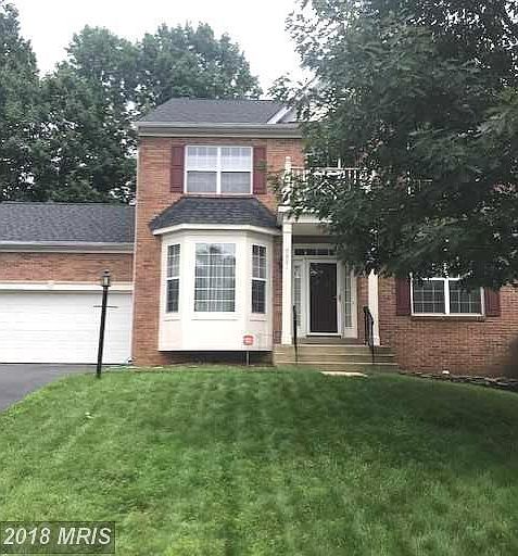 1st image of 5831 Moonbeam Dr