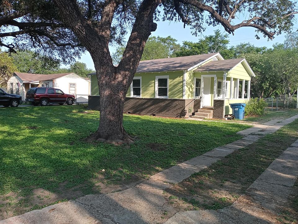 225 SW 3rd St, Premont, TX 78375 Zillow