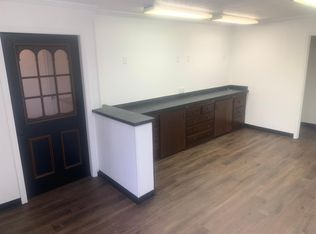 627 S Prospect Ave, Hartville, OH 44632