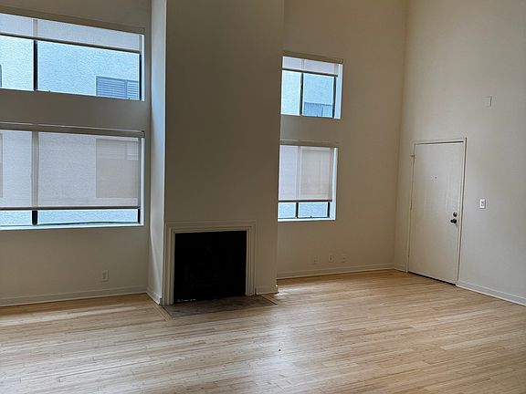 5th image of 1628 S Bundy Dr APT 202