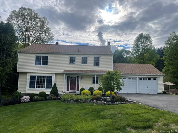 7 Crane Road, Somers, NY 10589