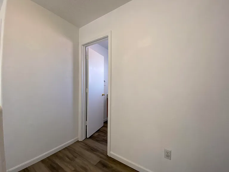 1412 Stone Canyon Rd NE — Photo 23