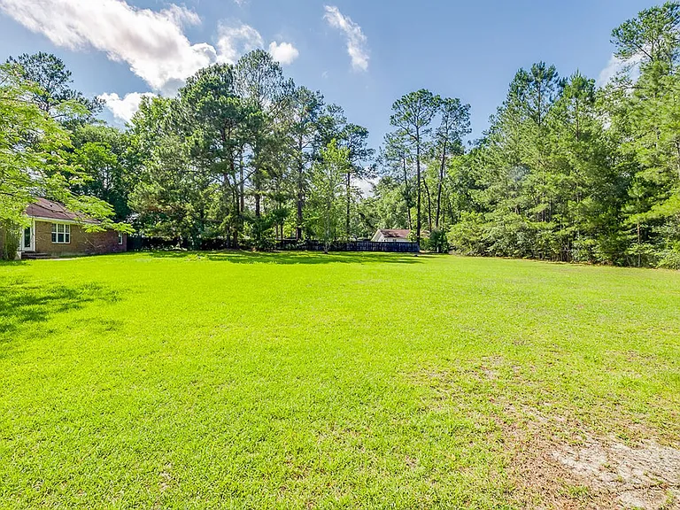 4903 McCall Rd — Photo 26