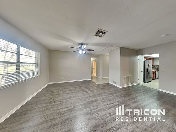 2nd image of 22027 Bass Pl