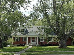 1013 Gainesway Dr, Lexington, KY 40517