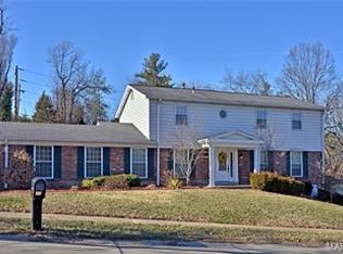 5757 Greenton Way, Saint Louis, MO 63128