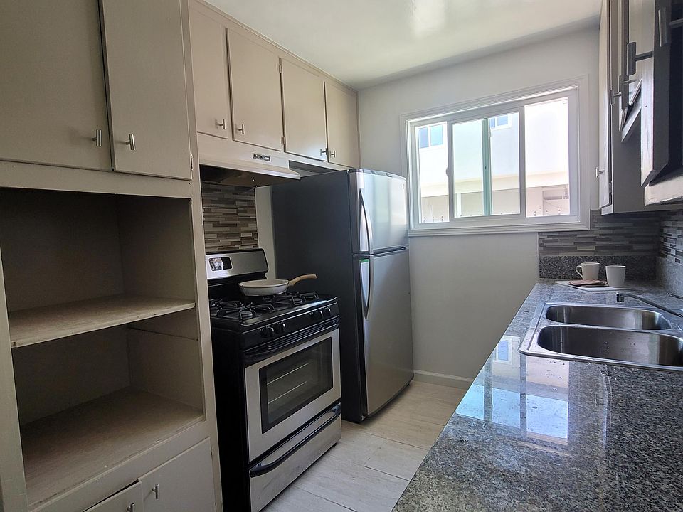 137 N Eastwood Ave #0, Inglewood, CA 90301 | Zillow