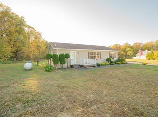 365 Bemis Rd, Gloversville, NY 12078