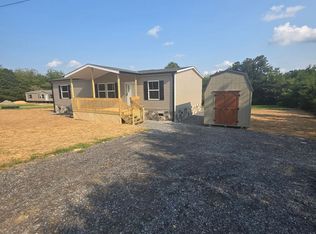 140 Bertie Patton Rd, Mosheim, TN 37818