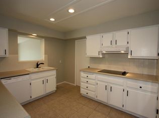 202 E El Naranjo, Green Valley, AZ 85614